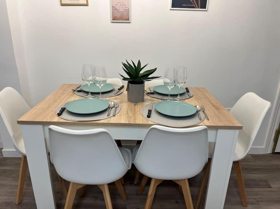 Apartmán Piso Recien Reformado En El Centro De Santander, Zona Estaciones Exteriér fotografie