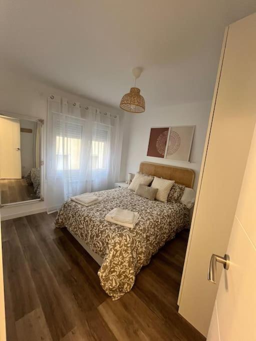 Apartmán Piso Recien Reformado En El Centro De Santander, Zona Estaciones Exteriér fotografie